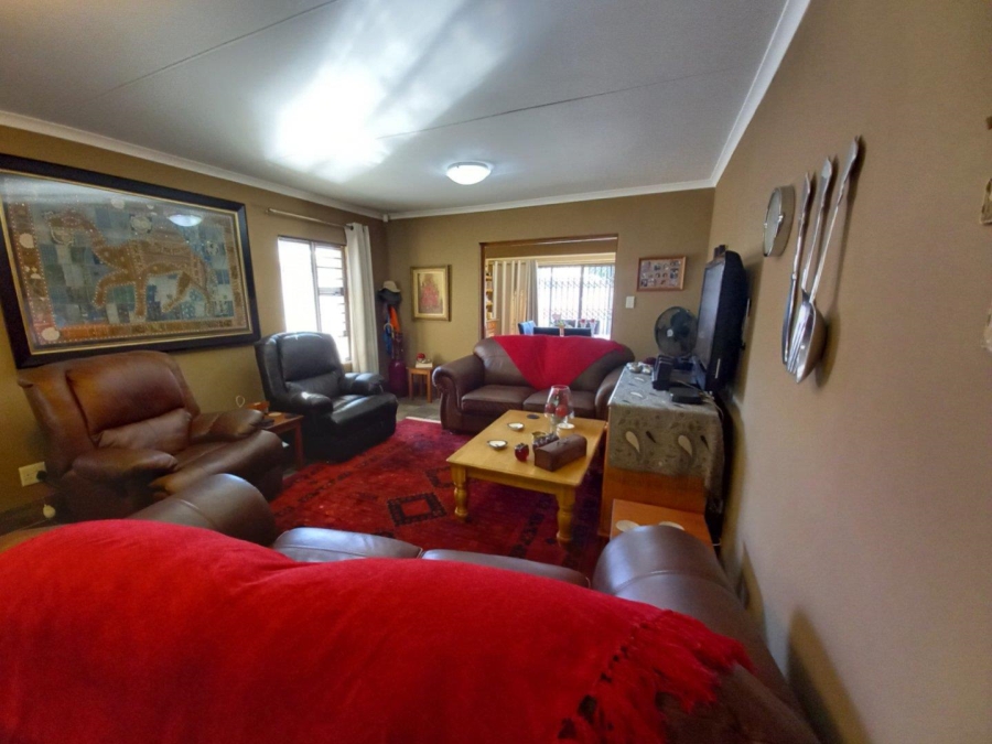 2 Bedroom Property for Sale in Humansdorp Eastern Cape